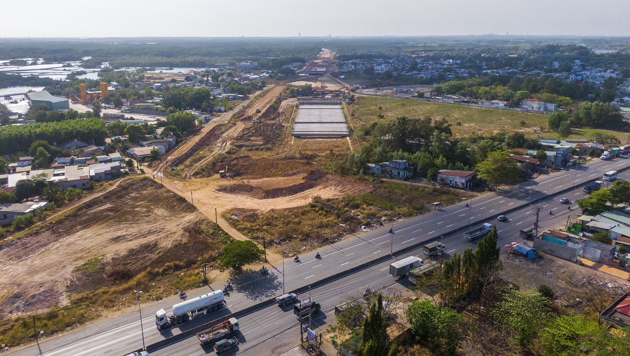 Can canh cao toc Ben Luc - Long Thanh anh 15