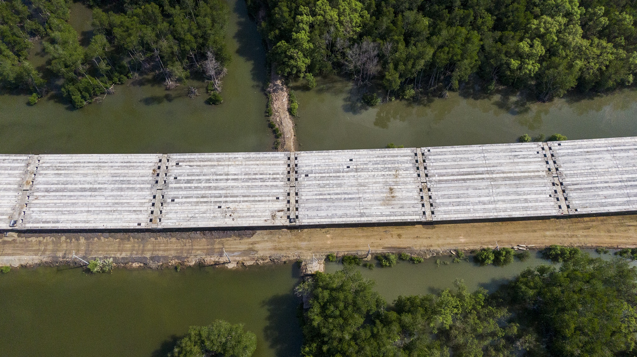 Can canh cao toc Ben Luc - Long Thanh anh 7