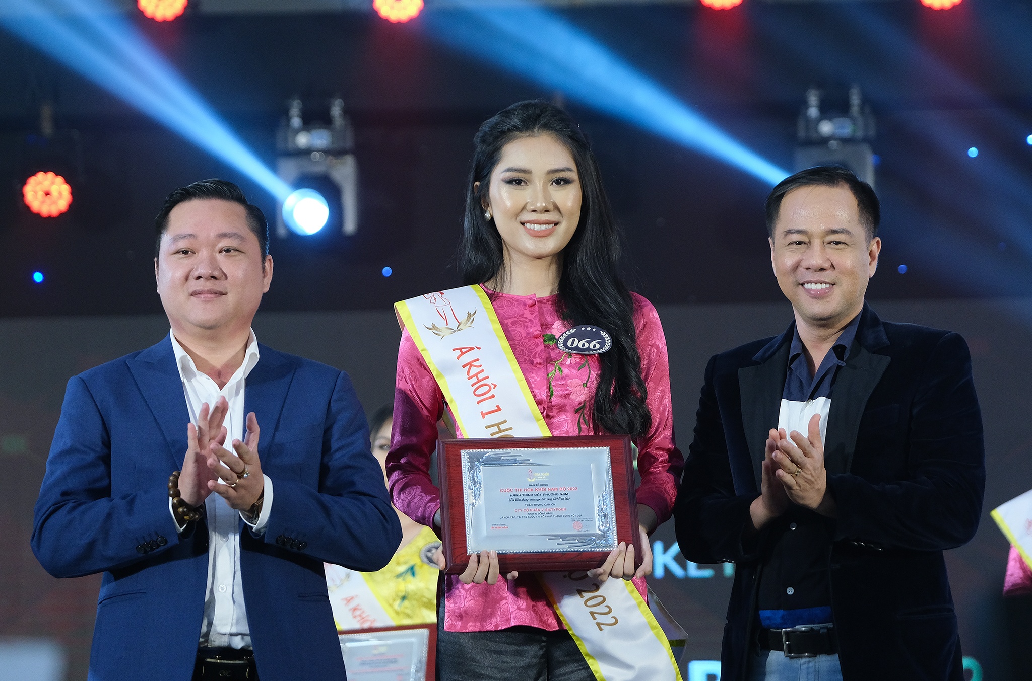 Hoa khoi Nam Bo anh 9