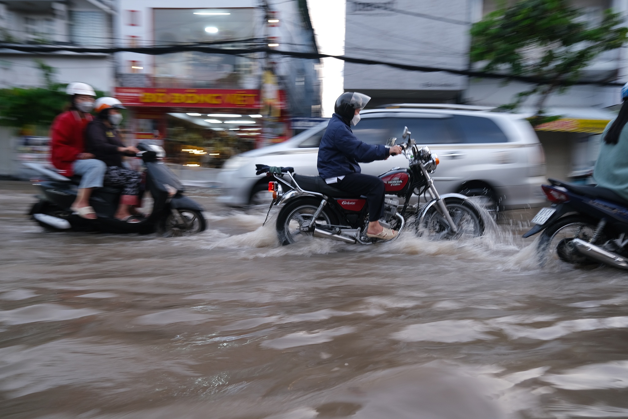 TP Can Tho ngap anh 11