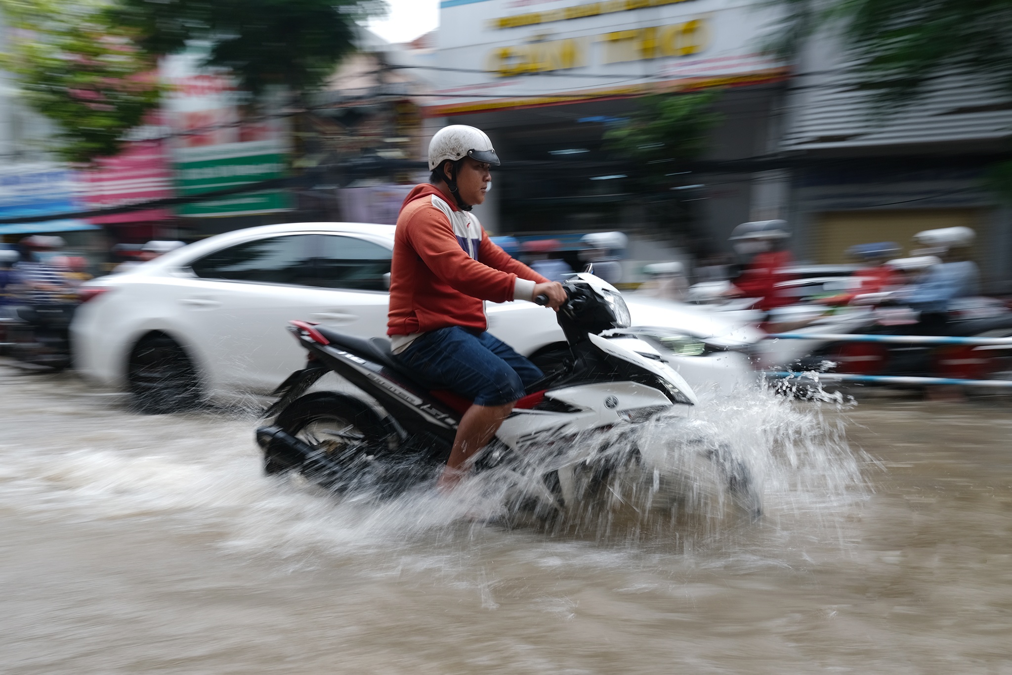 Cong an giup dan anh 1