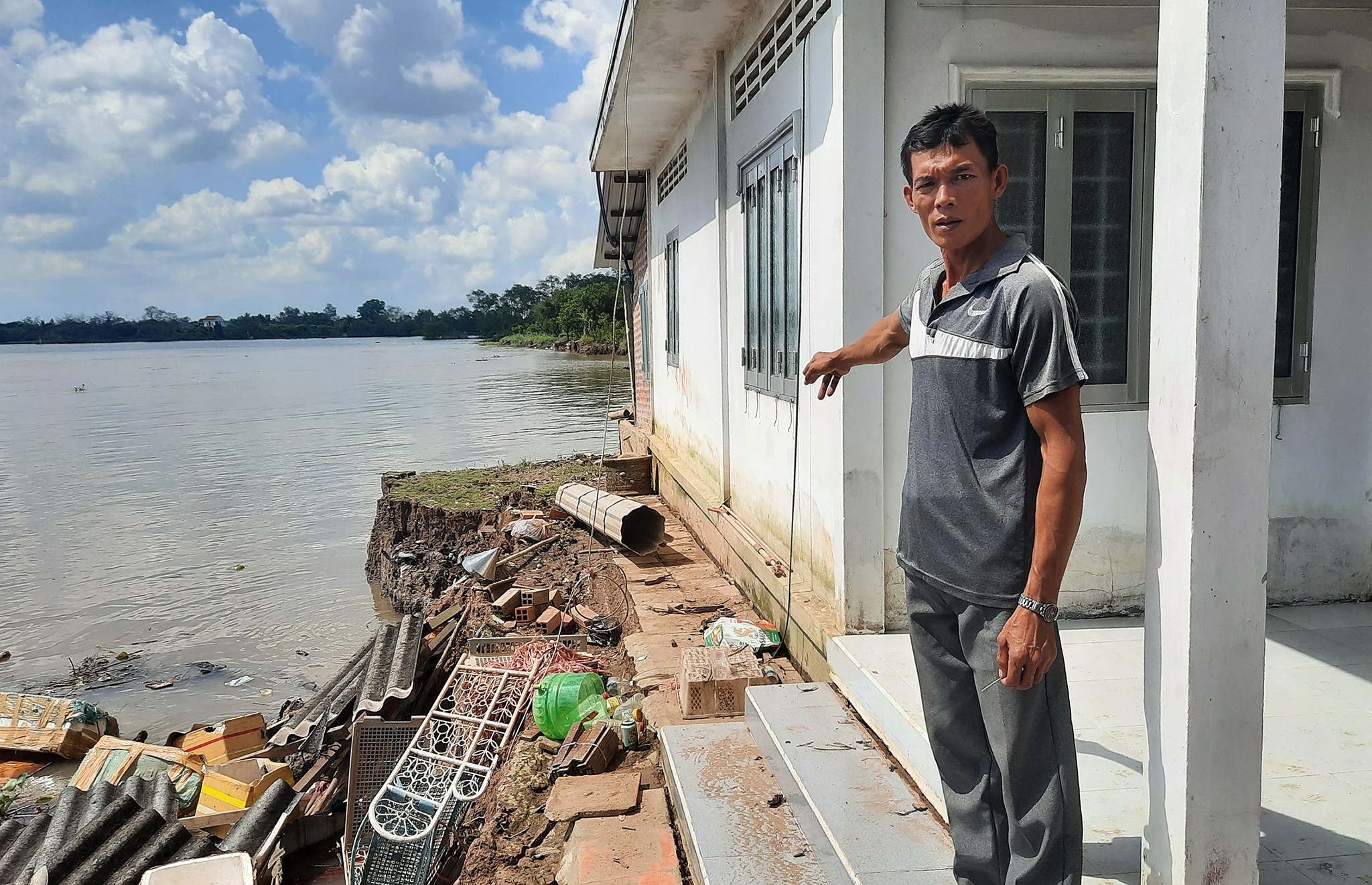 Sạt lở Vĩnh Long ảnh 4 Sat lo Vinh Long anh 4