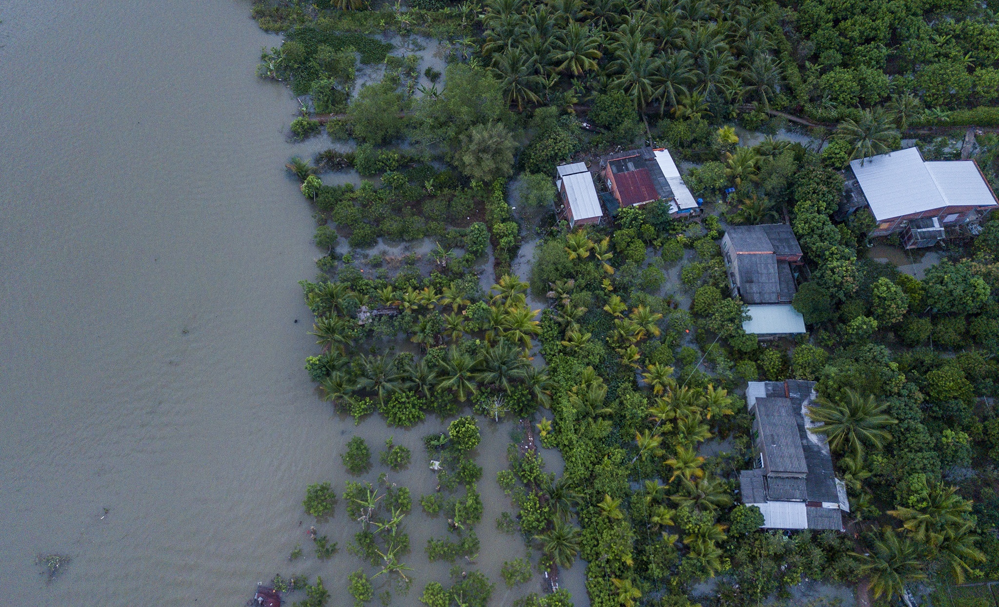 Sat lo Vinh Long anh 9