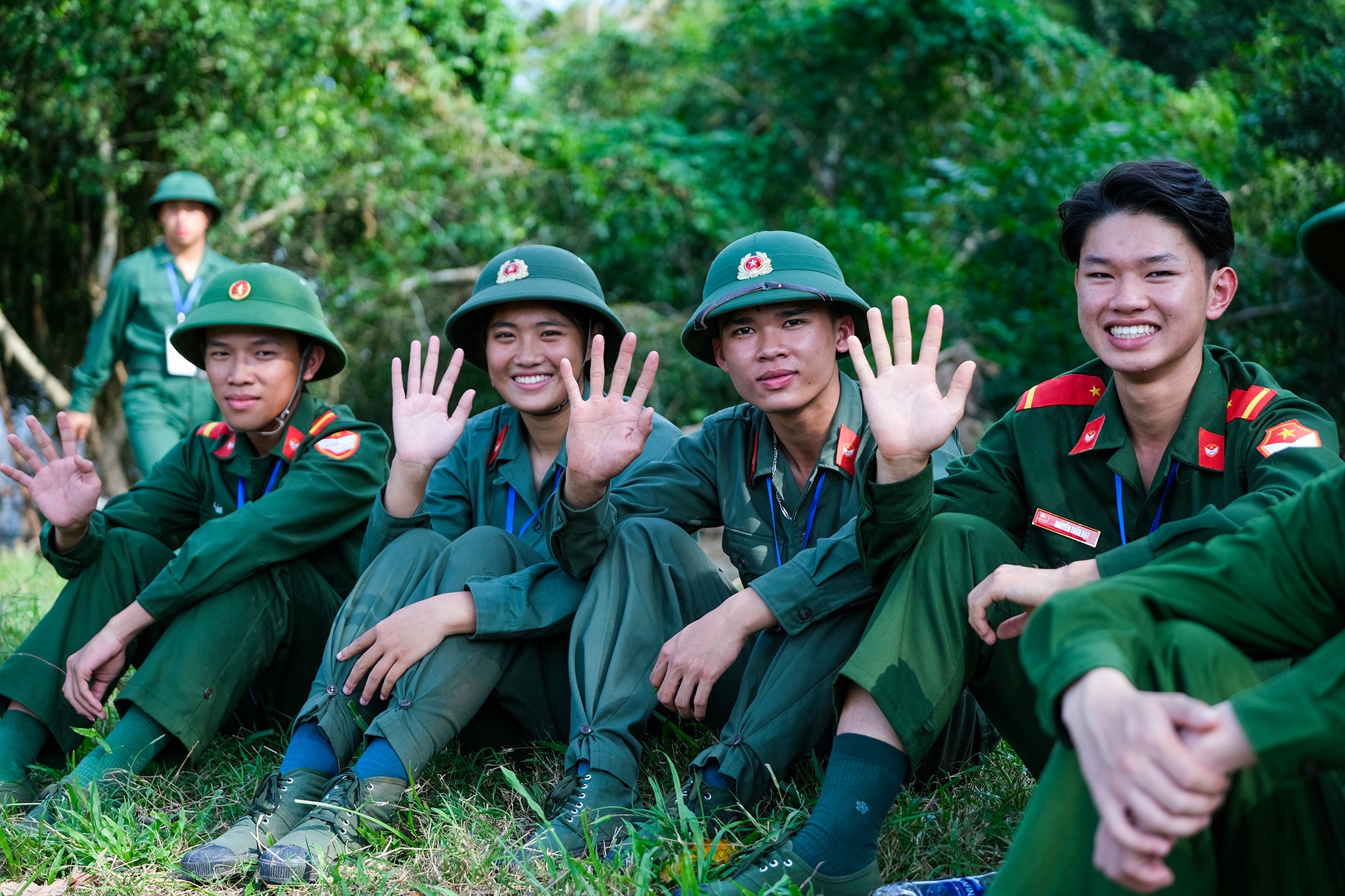 Giao duc quoc phong anh 13