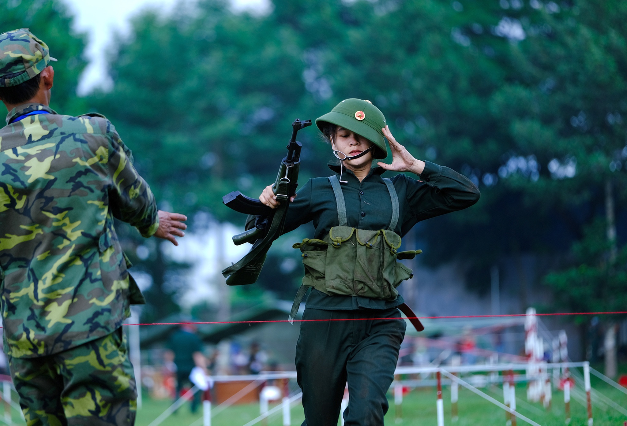 Giao duc quoc phong anh 10