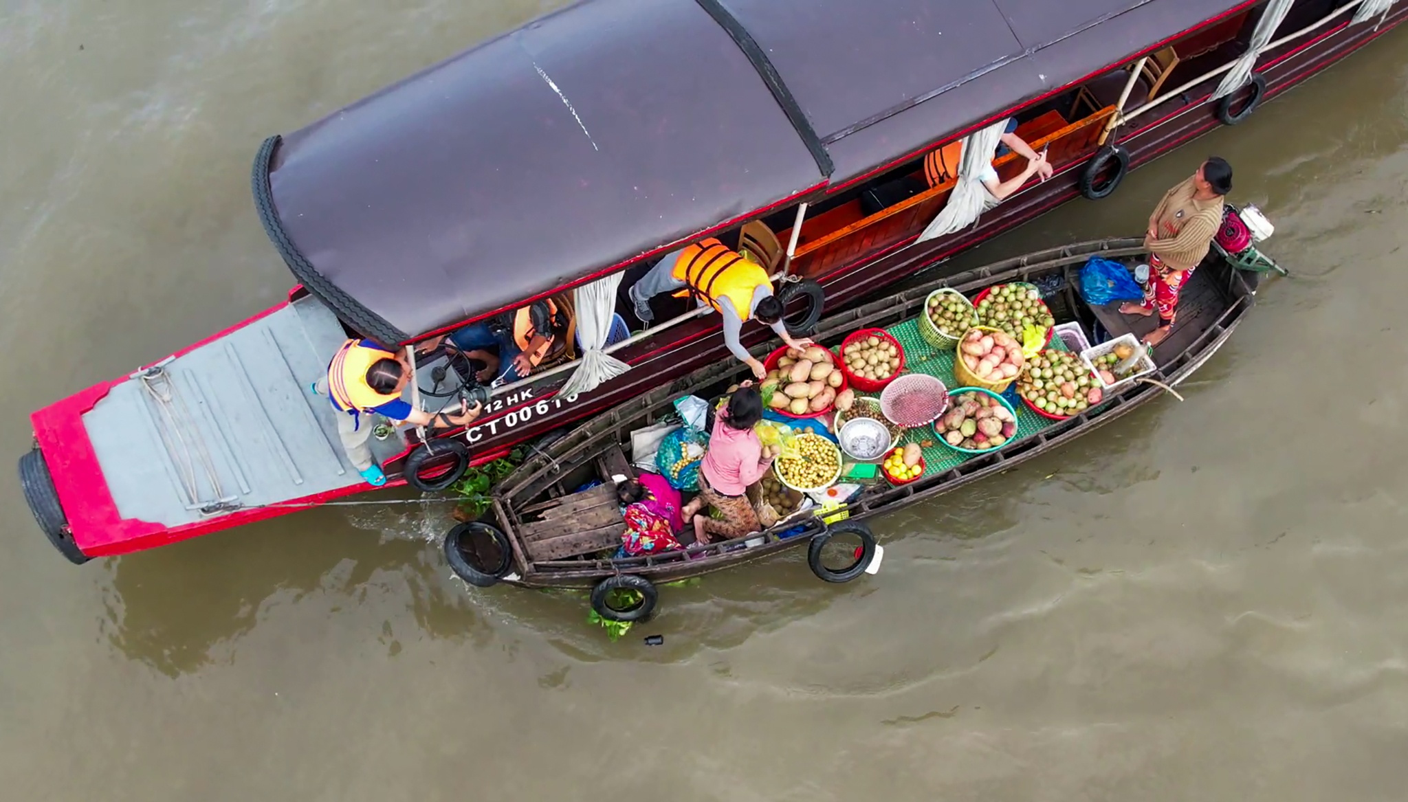 Cho noi ngay Tet anh 8