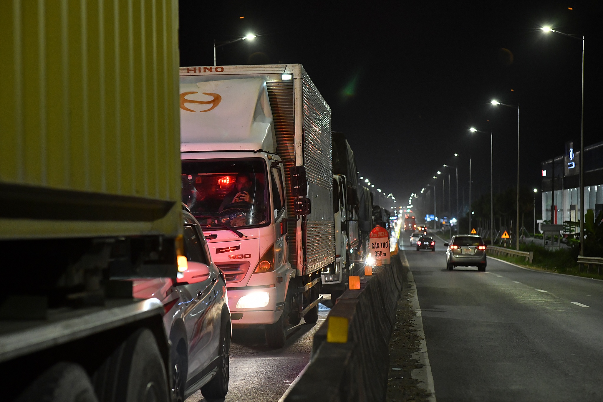 Ket xe mien Tay anh 13