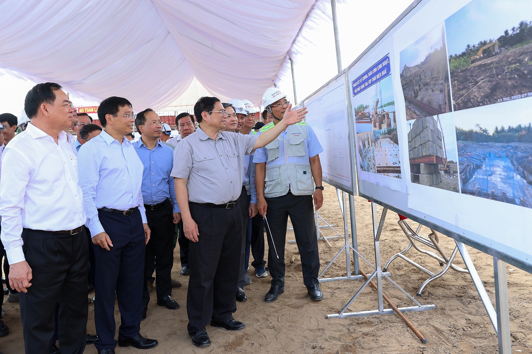 Cau Rach Mieu 2 anh 2