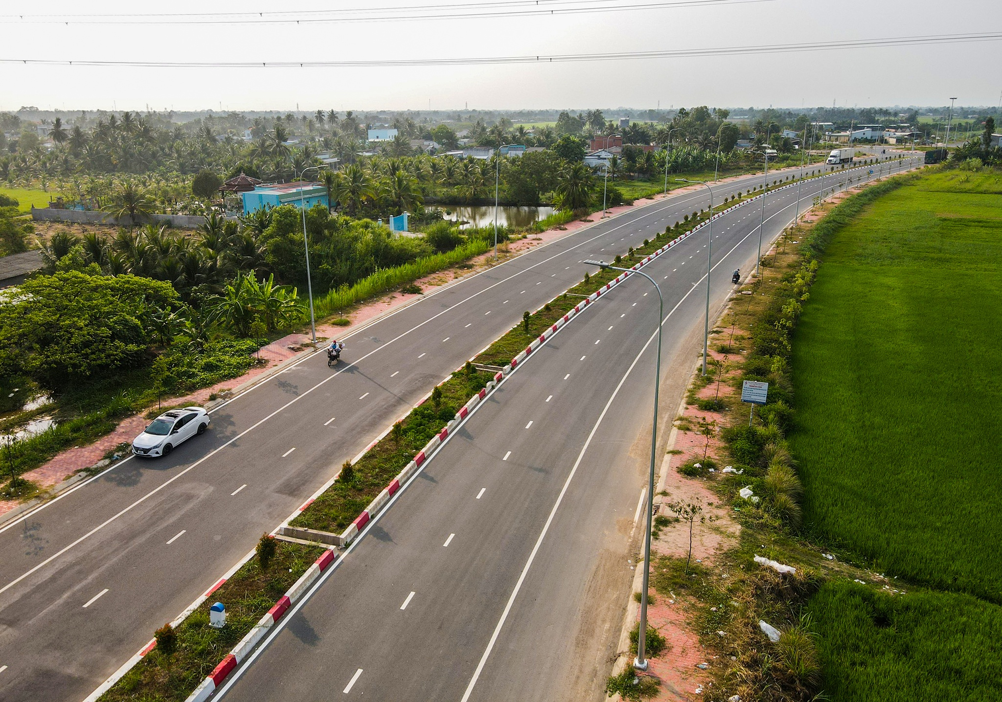 Duong vanh dai nghin ty anh 2