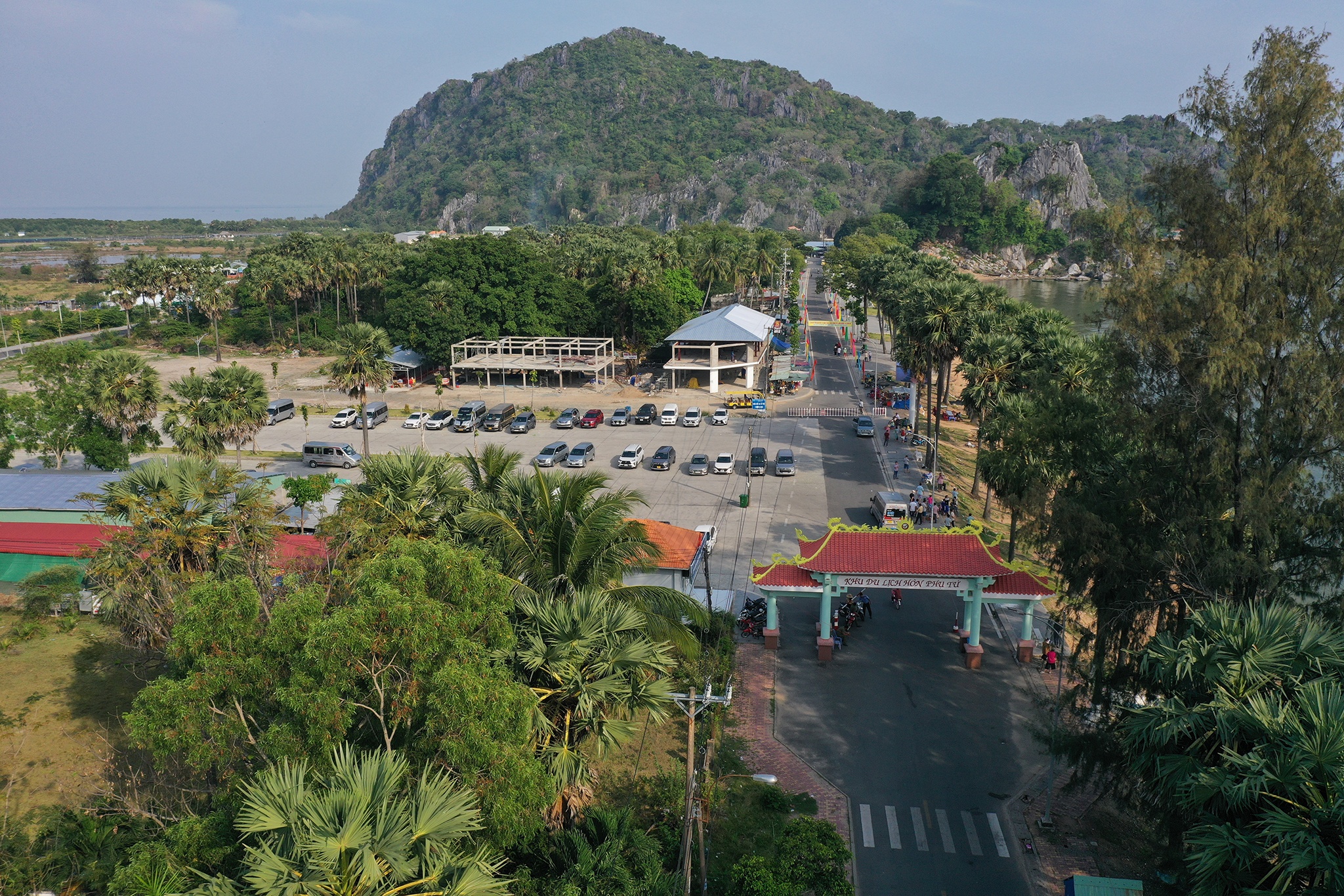 Gay hon Phu Tu anh 8