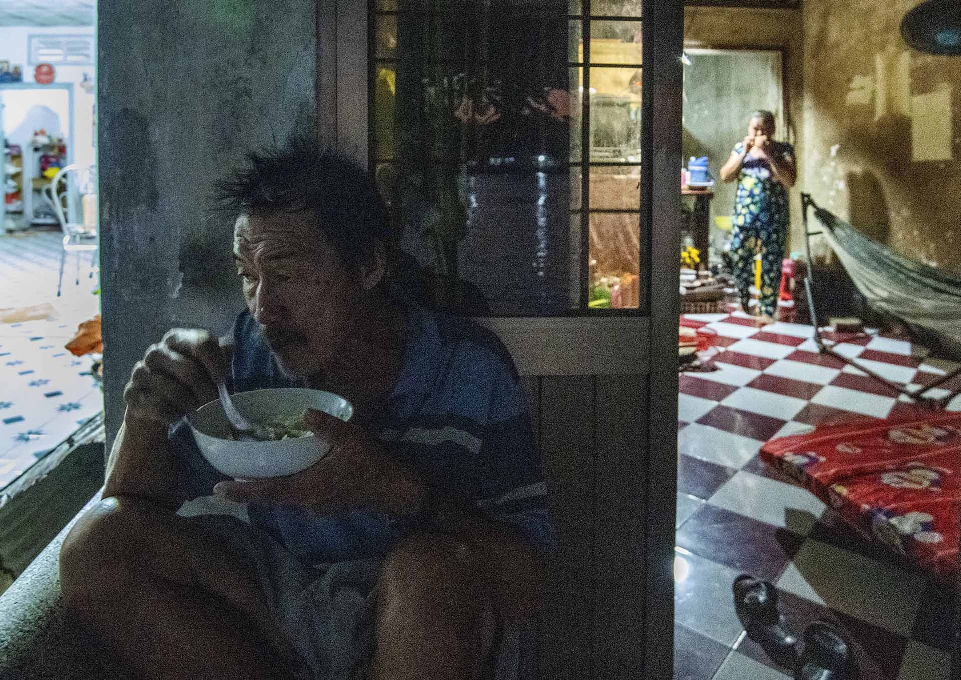 Sat lo mien Tay anh 11