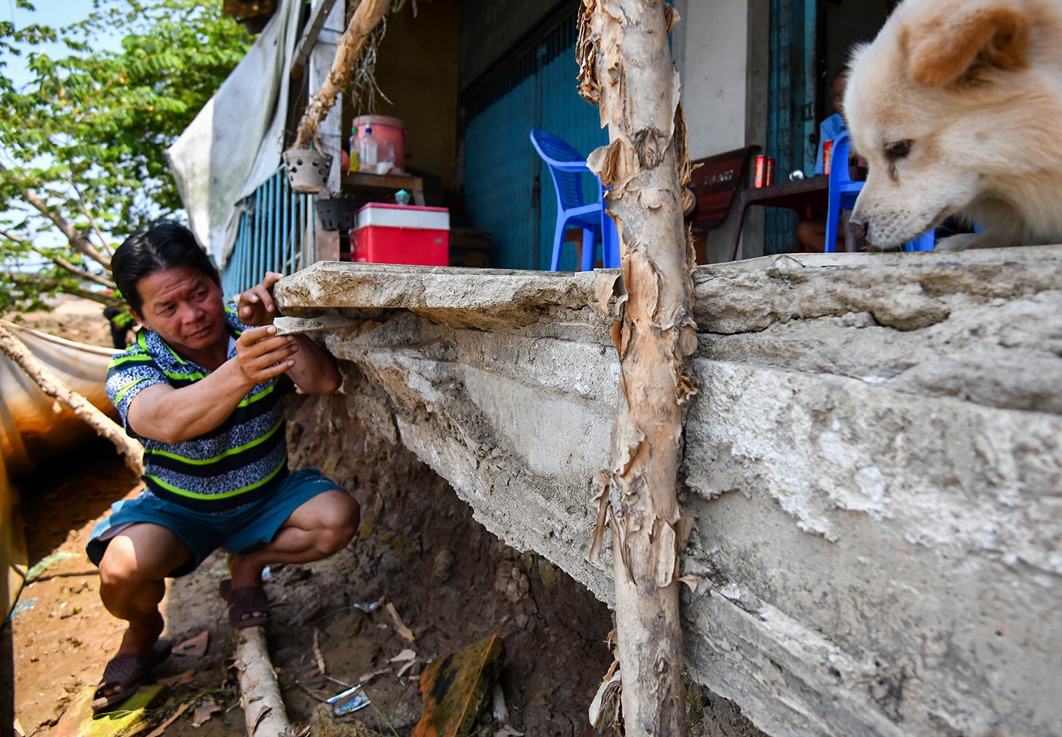 Sat lo mien Tay anh 4