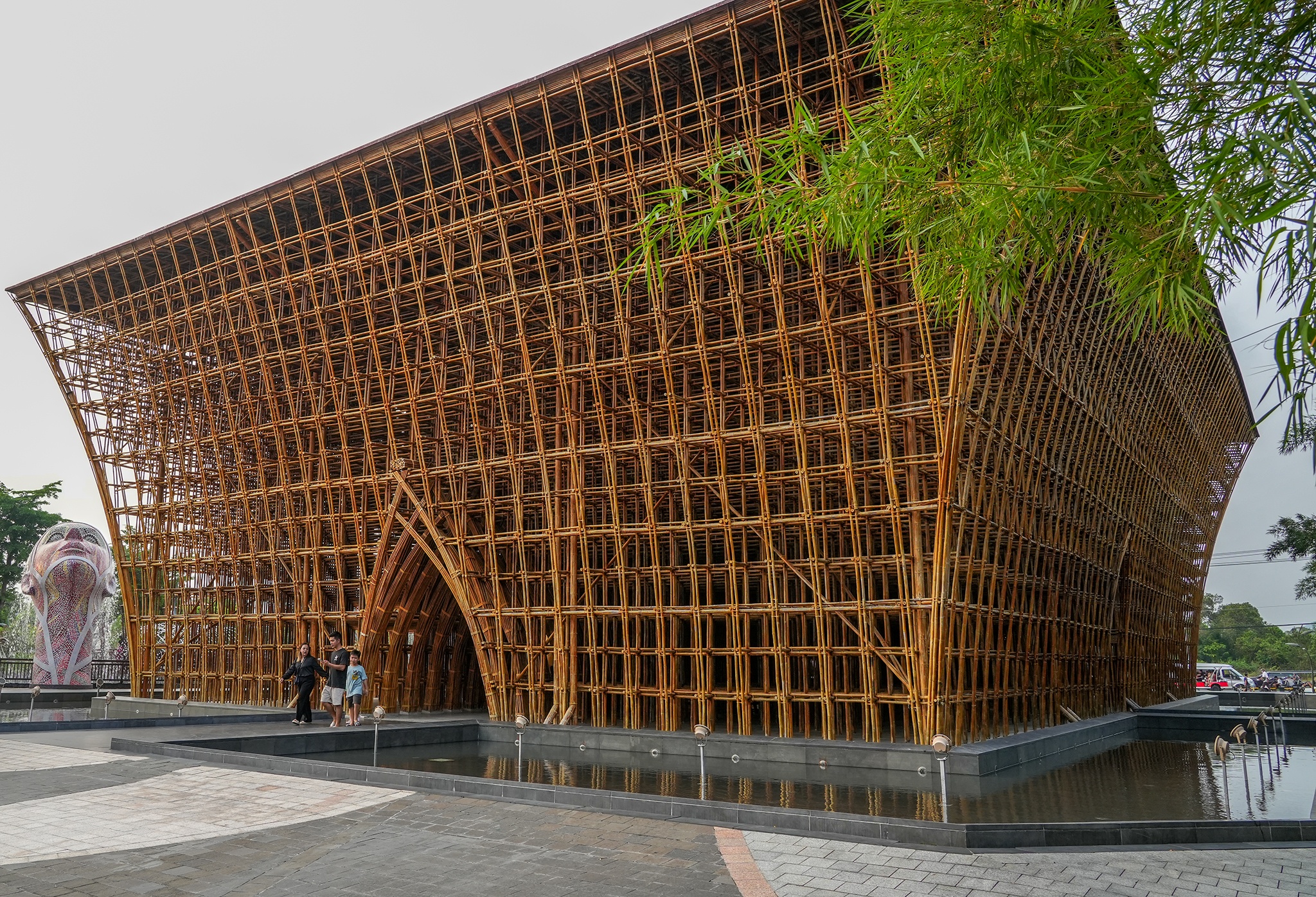 Nha tre lon nhat Viet Nam o Phu Quoc hinh anh