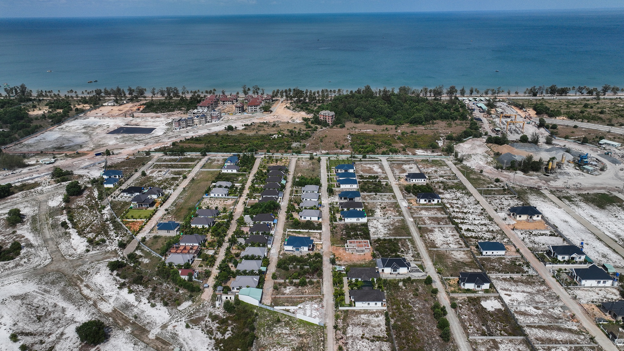 79 can biet thu anh 18