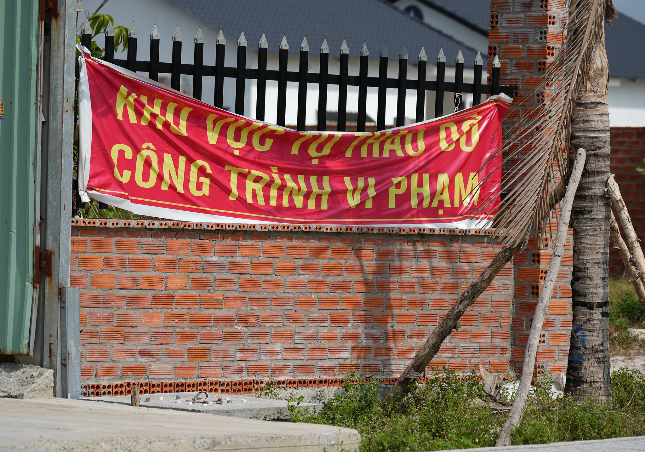 79 can biet thu anh 11