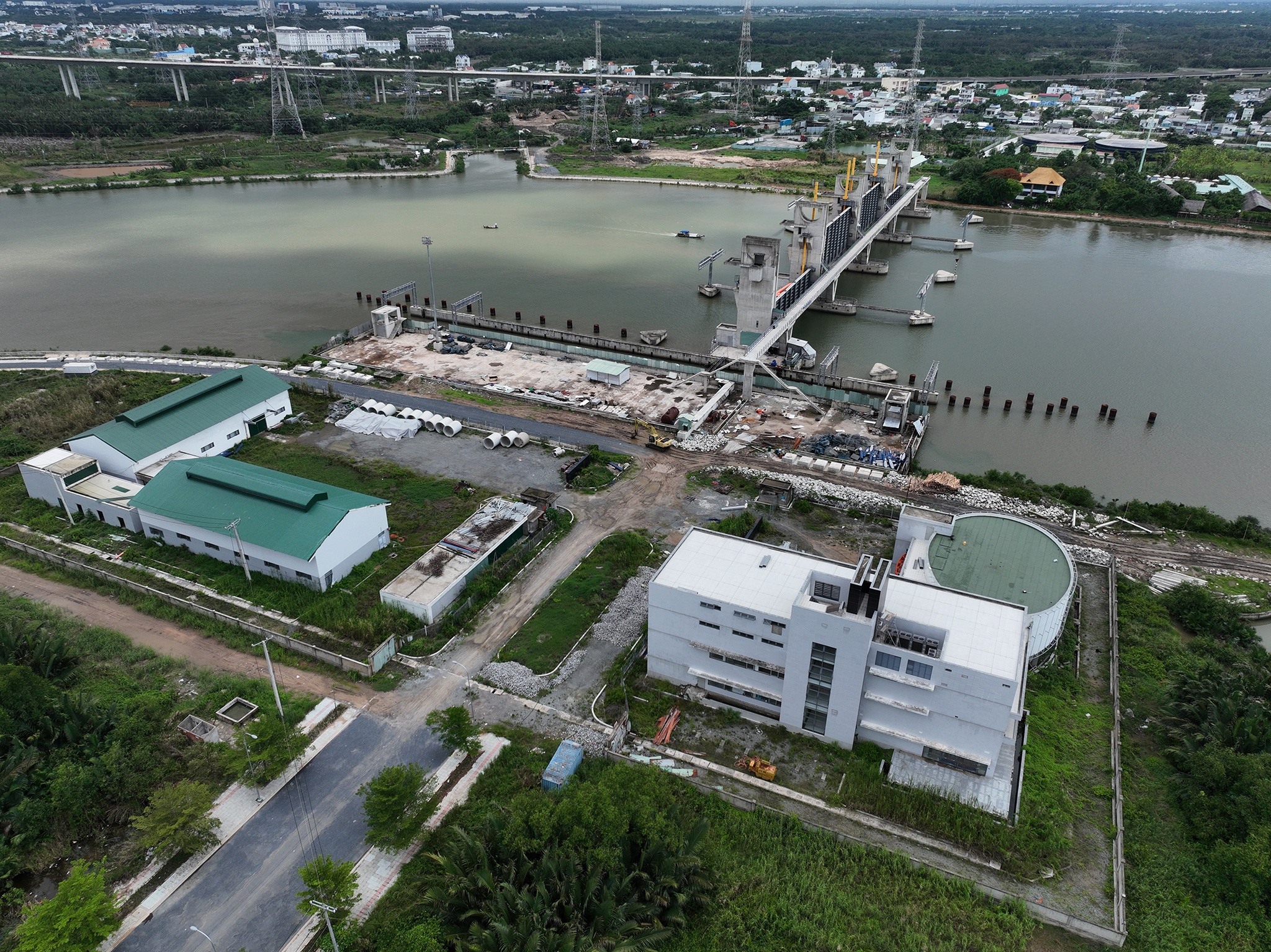 TP.HCM chong ngap anh 3