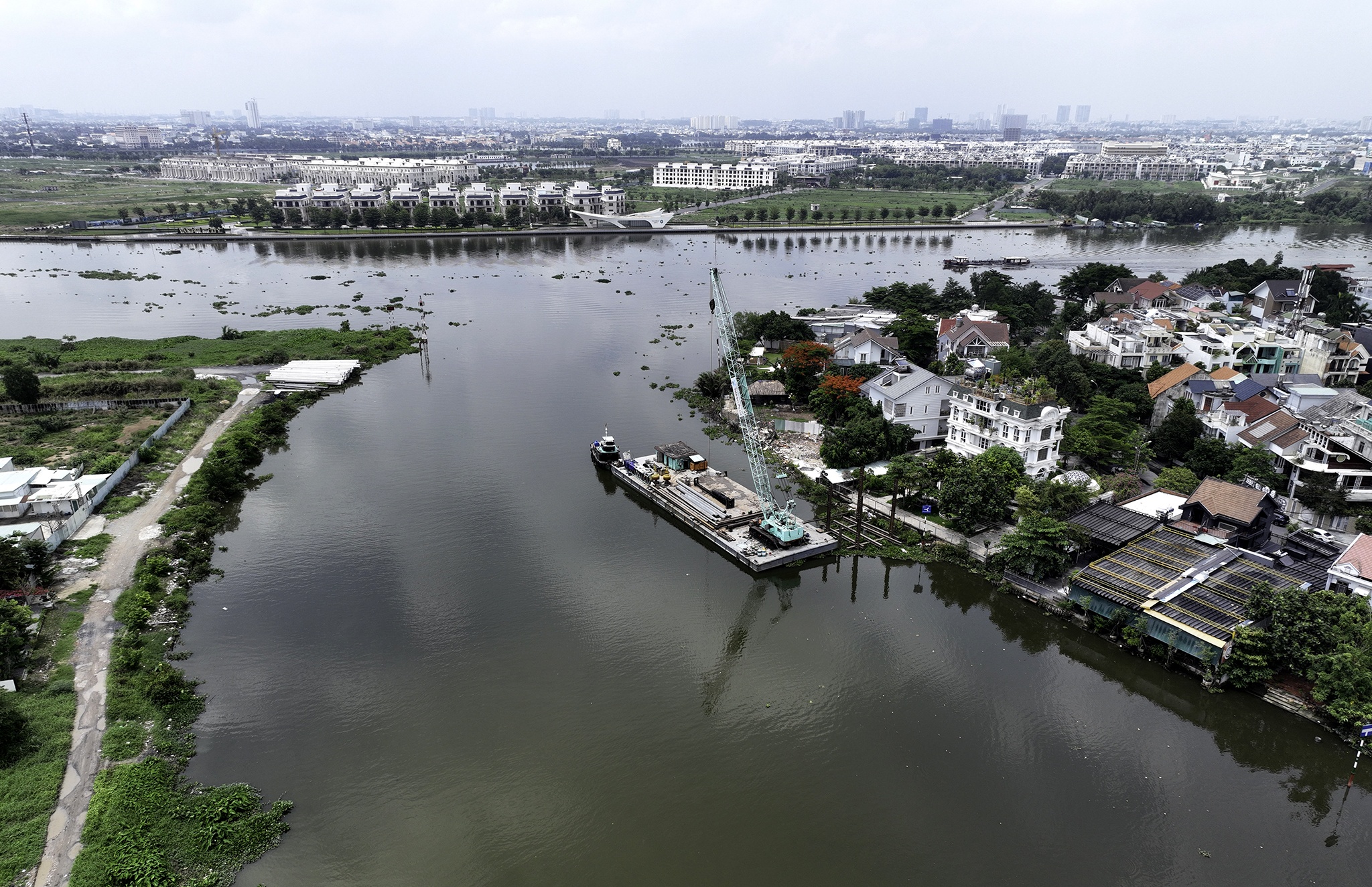 Tuyen kenh 8.200 ty anh 15