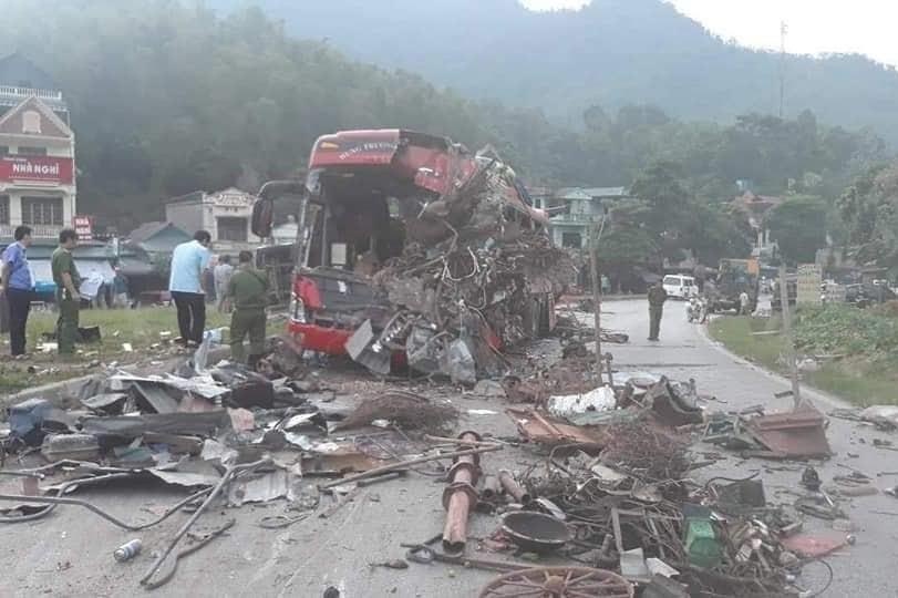 tai dam xe khach o Hoa Binh anh 5