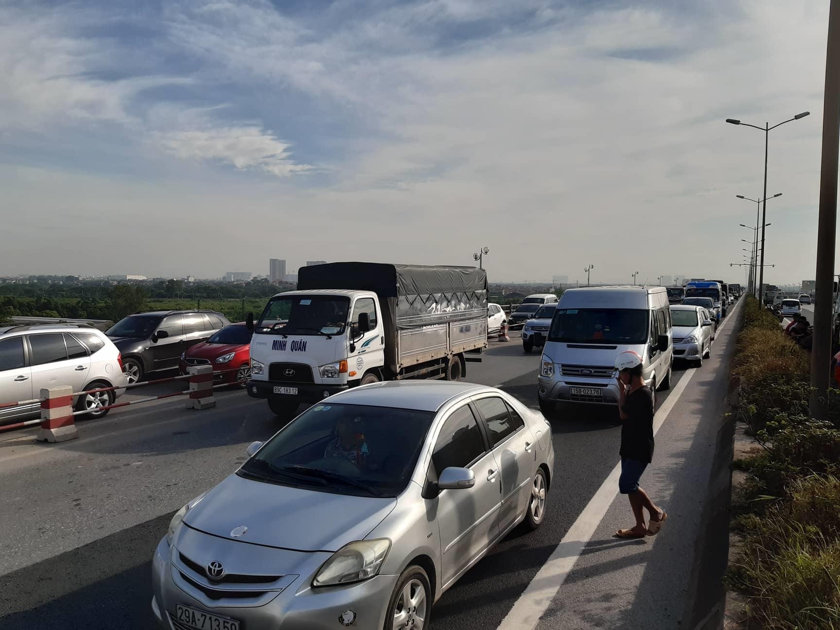 Tai nạn cầu Thanh Trì ảnh 7 Tai nan cau Thanh Tri anh 7