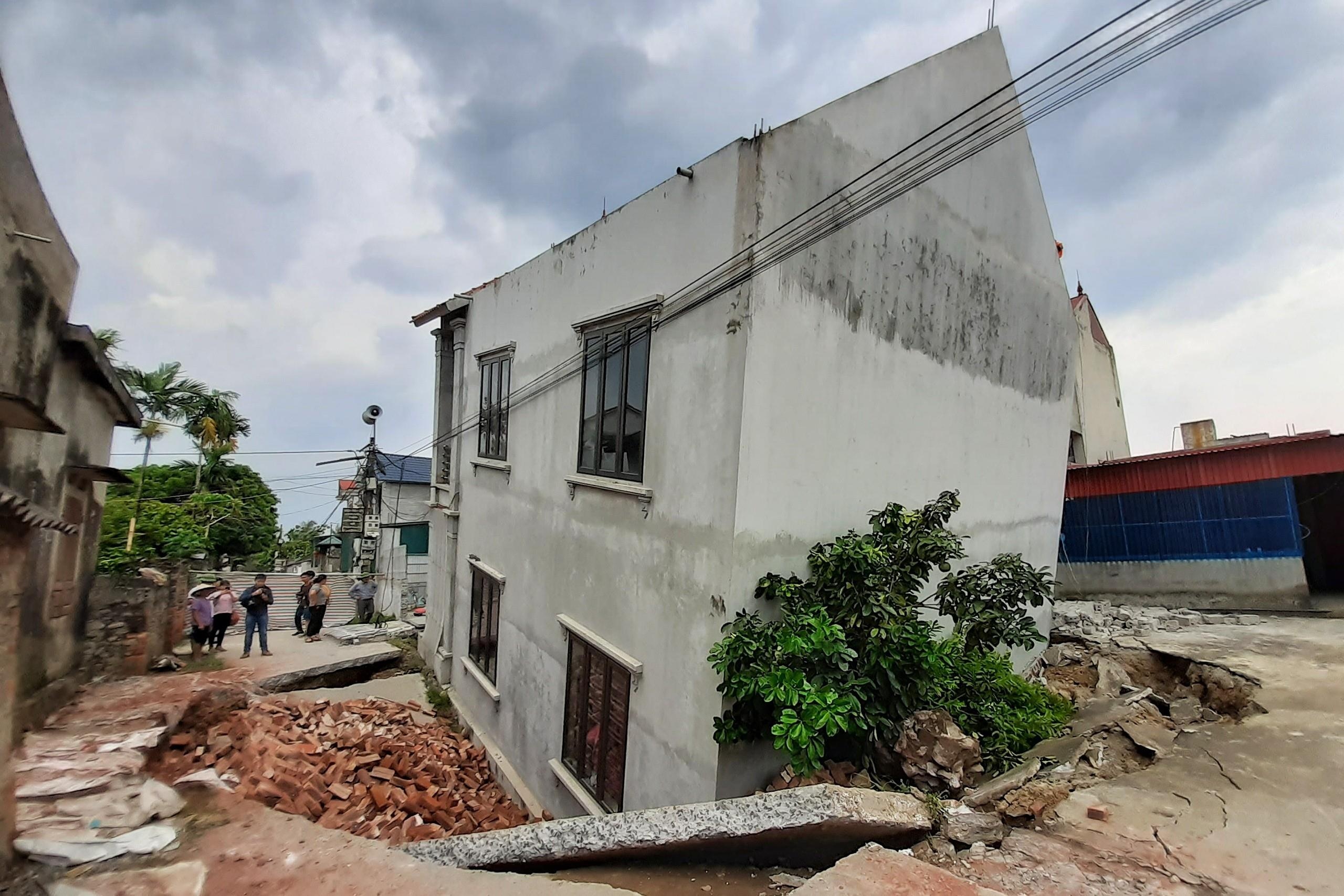 Ho tu than sut nha anh 2