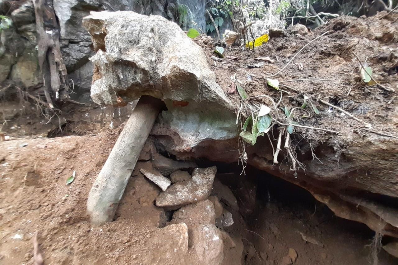 Cảnh núi rừng Yên Bái nham nhở ảnh 3 Canh nui rung Yen Bai nham nho anh 3