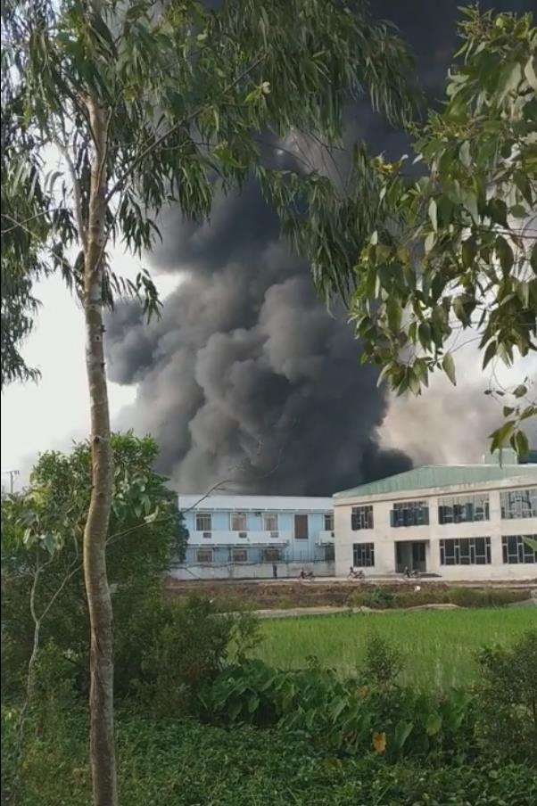 Cháy công ty may hải dương ảnh 1 Chay cong ty may hai duong anh 1