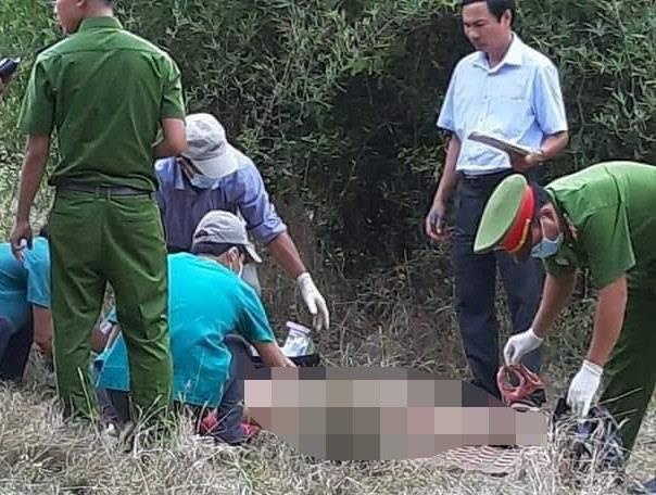 Phat hien thi the nguoi dan ong o cuoi doan duong dang thi cong hinh anh