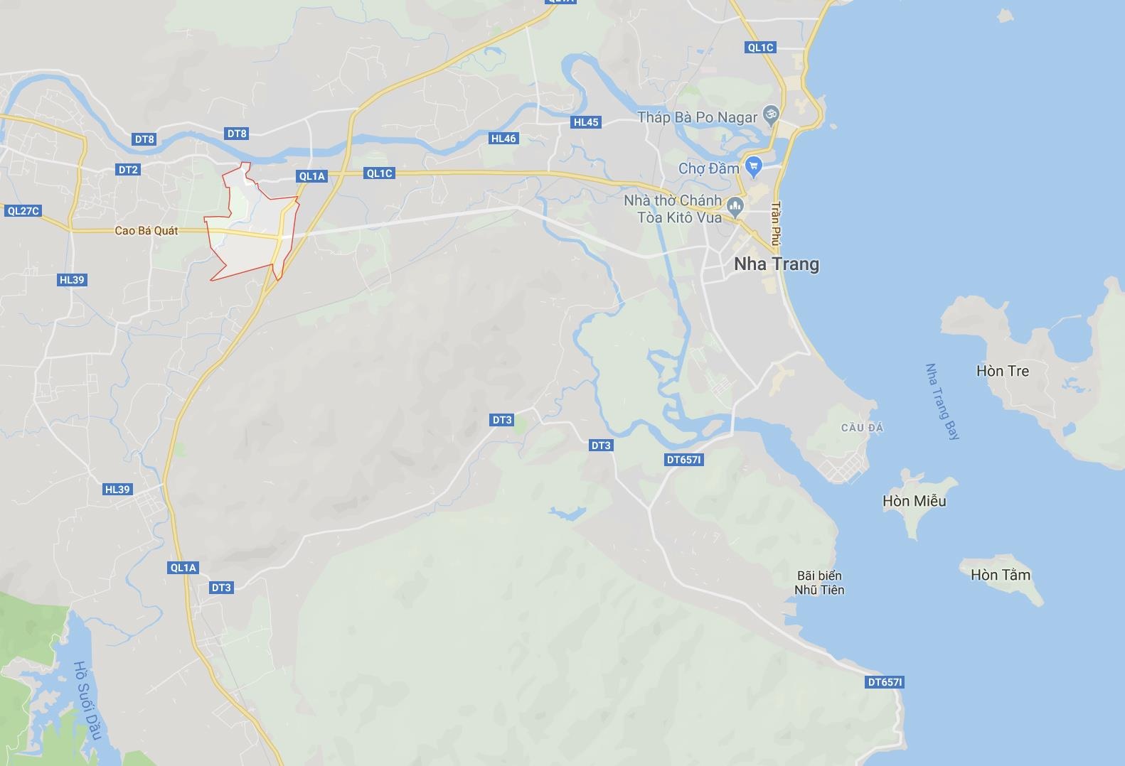 Xe khach tong nhau 40 nguoi nhap vien anh 3