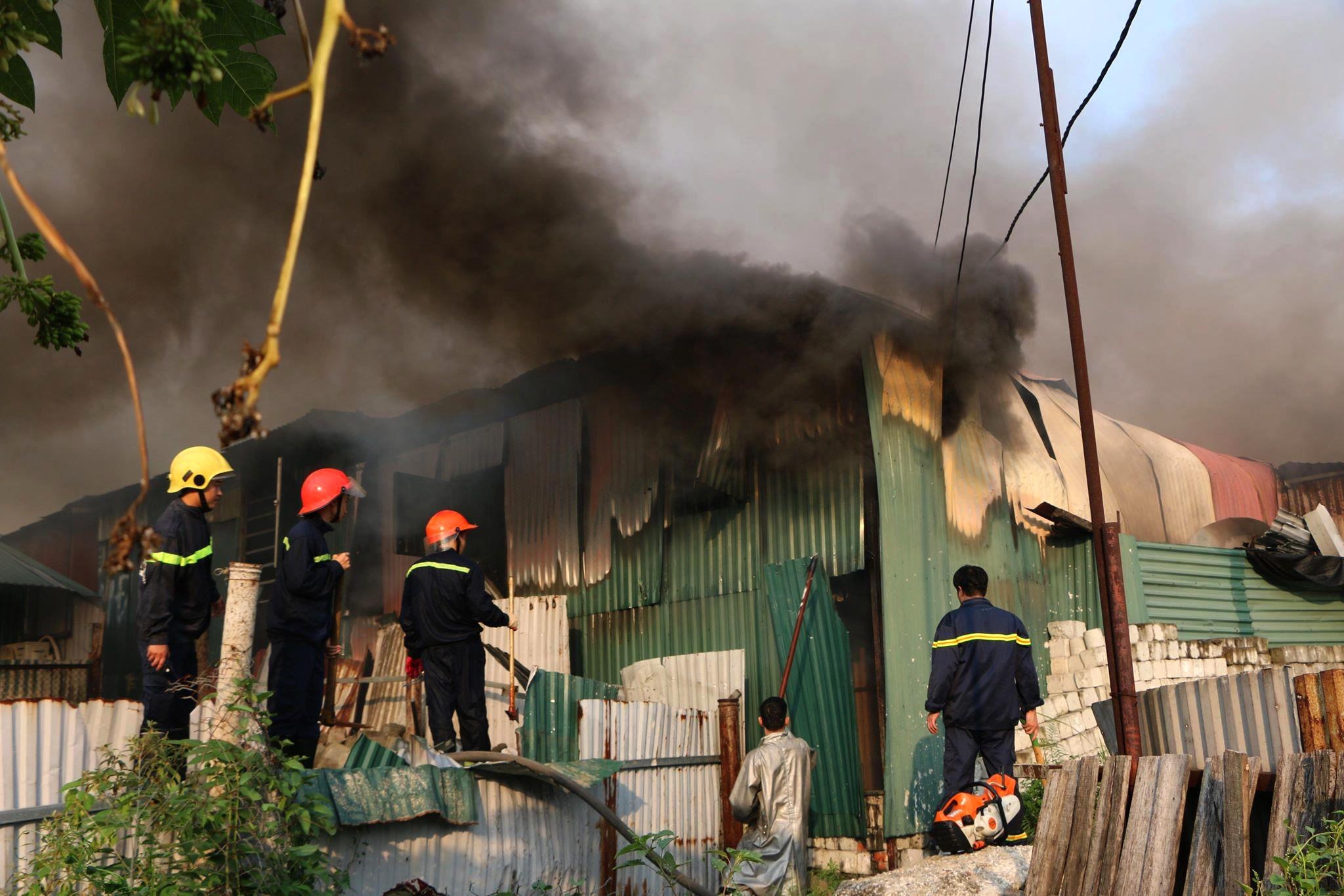 Chay nha xuong o Thanh Tri anh 4