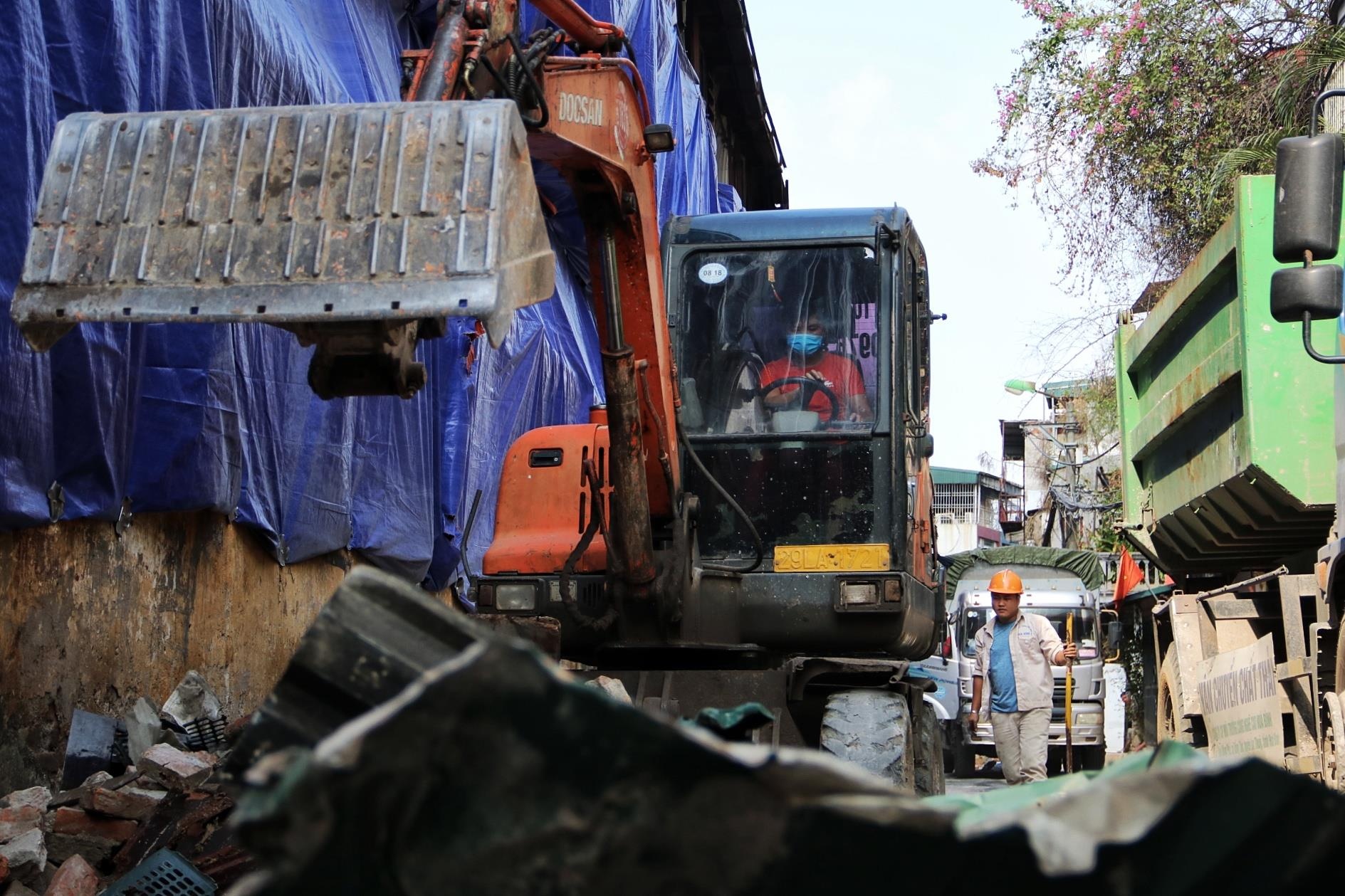 Cang bat chay rang dong anh 2