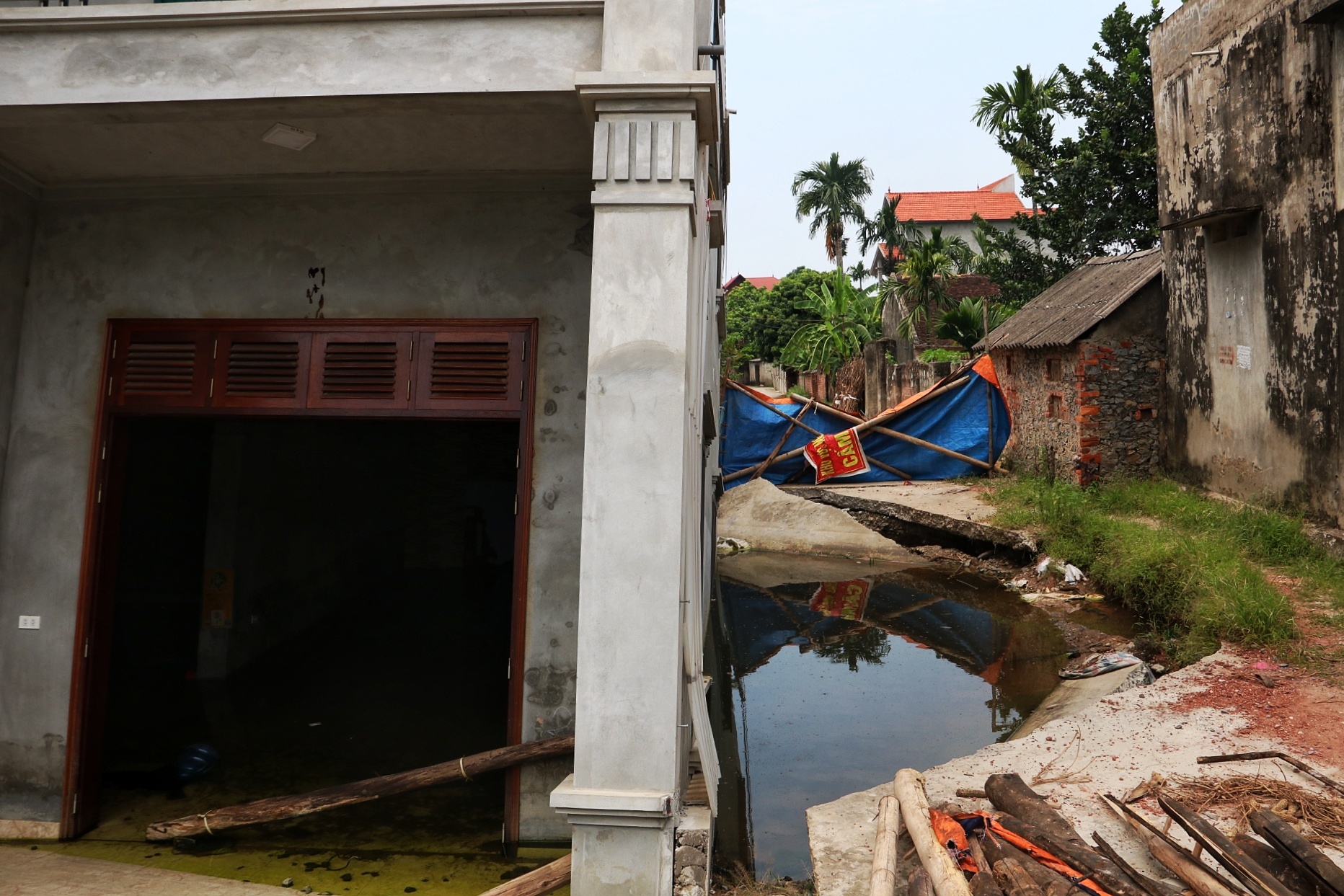 Ho tu than sut nha My Duc anh 3