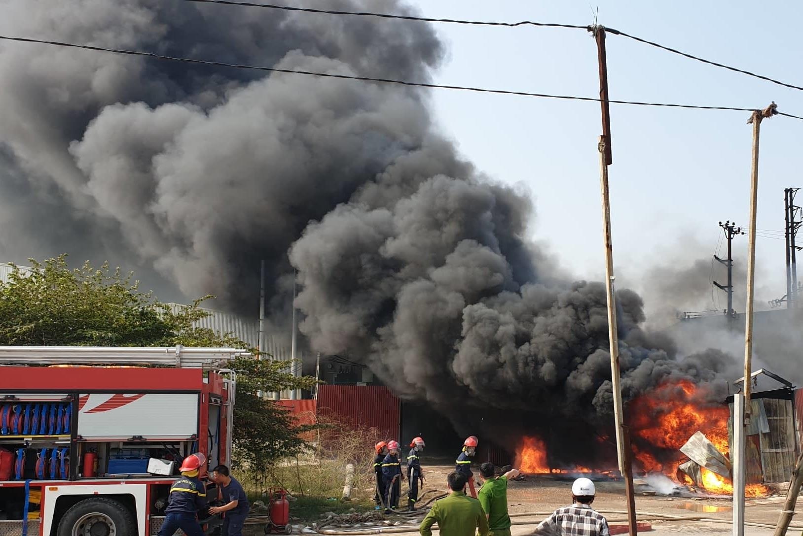 Chay kho chua giay, nhua o Bac Ninh hinh anh