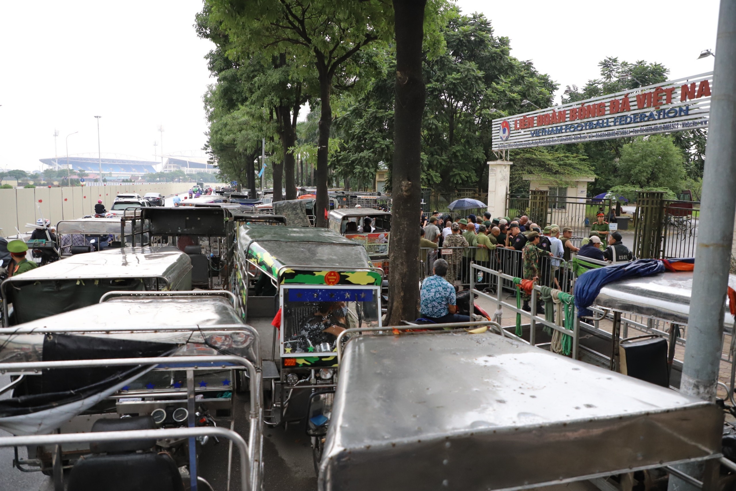 Thuong binh tranh ve anh 1