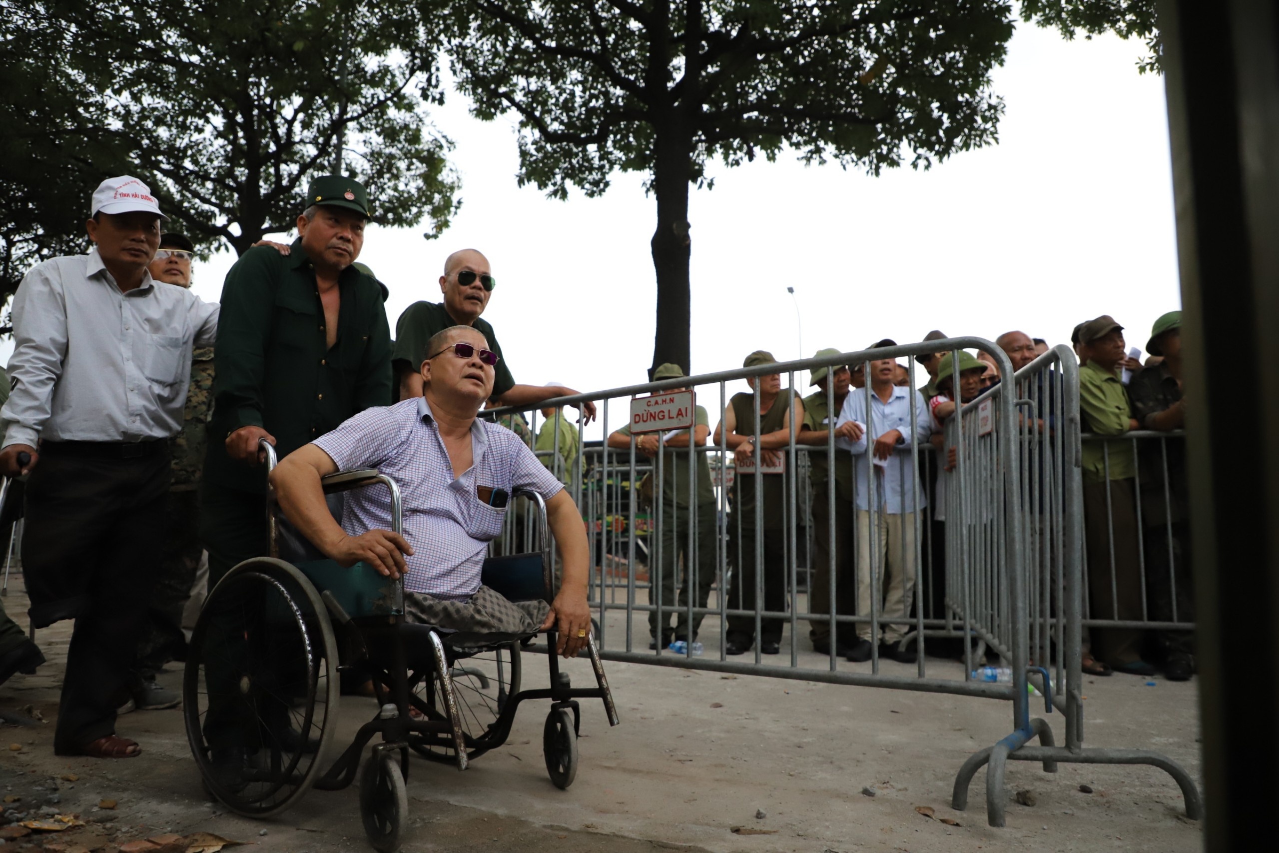 Thuong binh tranh ve anh 6