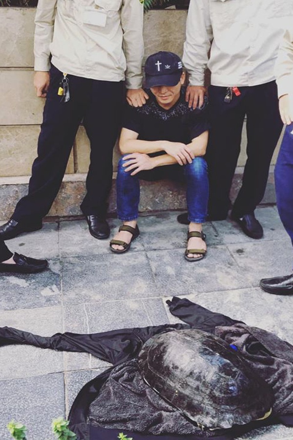 Rua ho Guom,  bat trom rua,  ho guom,  ho hoan kiem,  Ha Noi anh 1