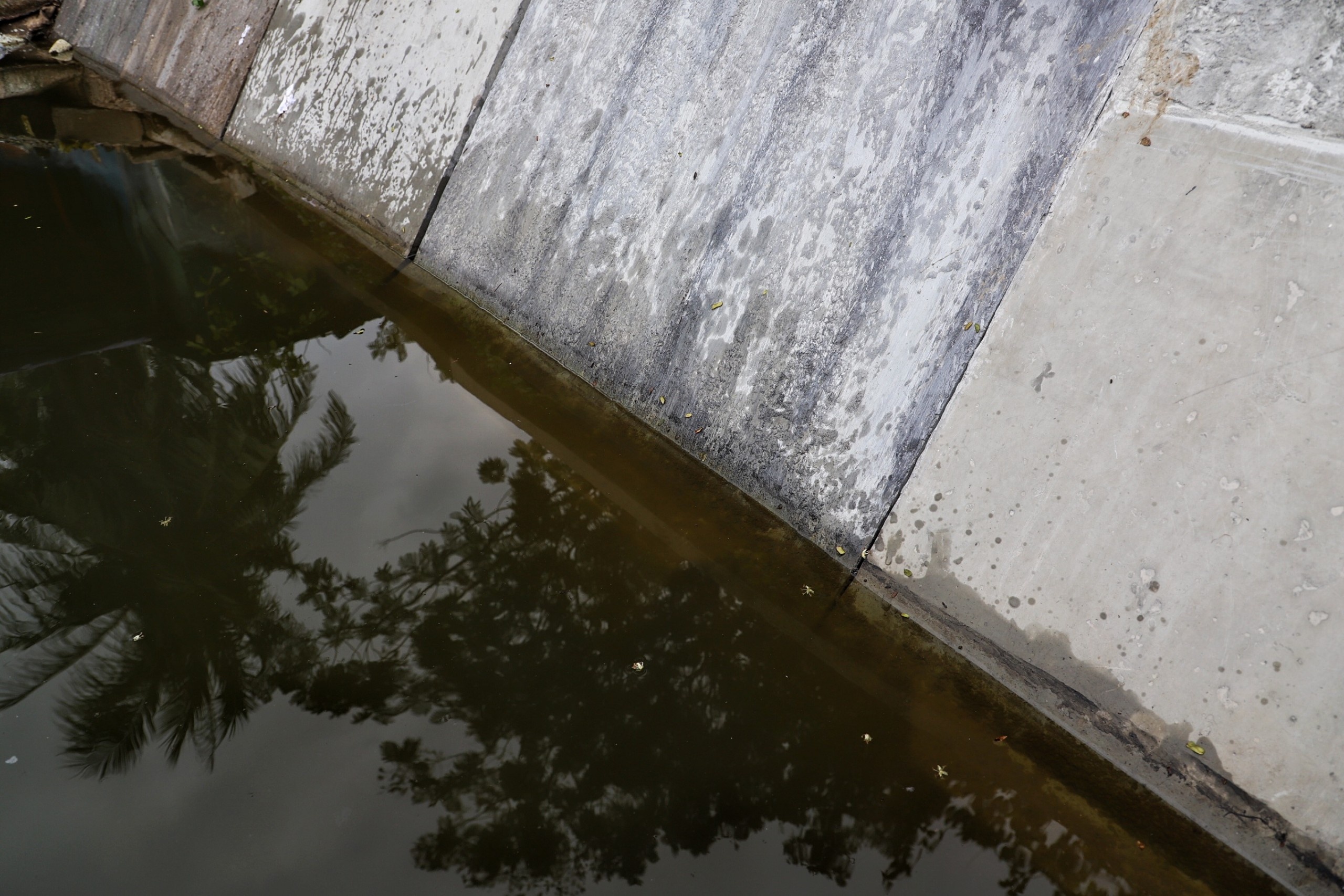 Be tong ke ho Guom anh 5