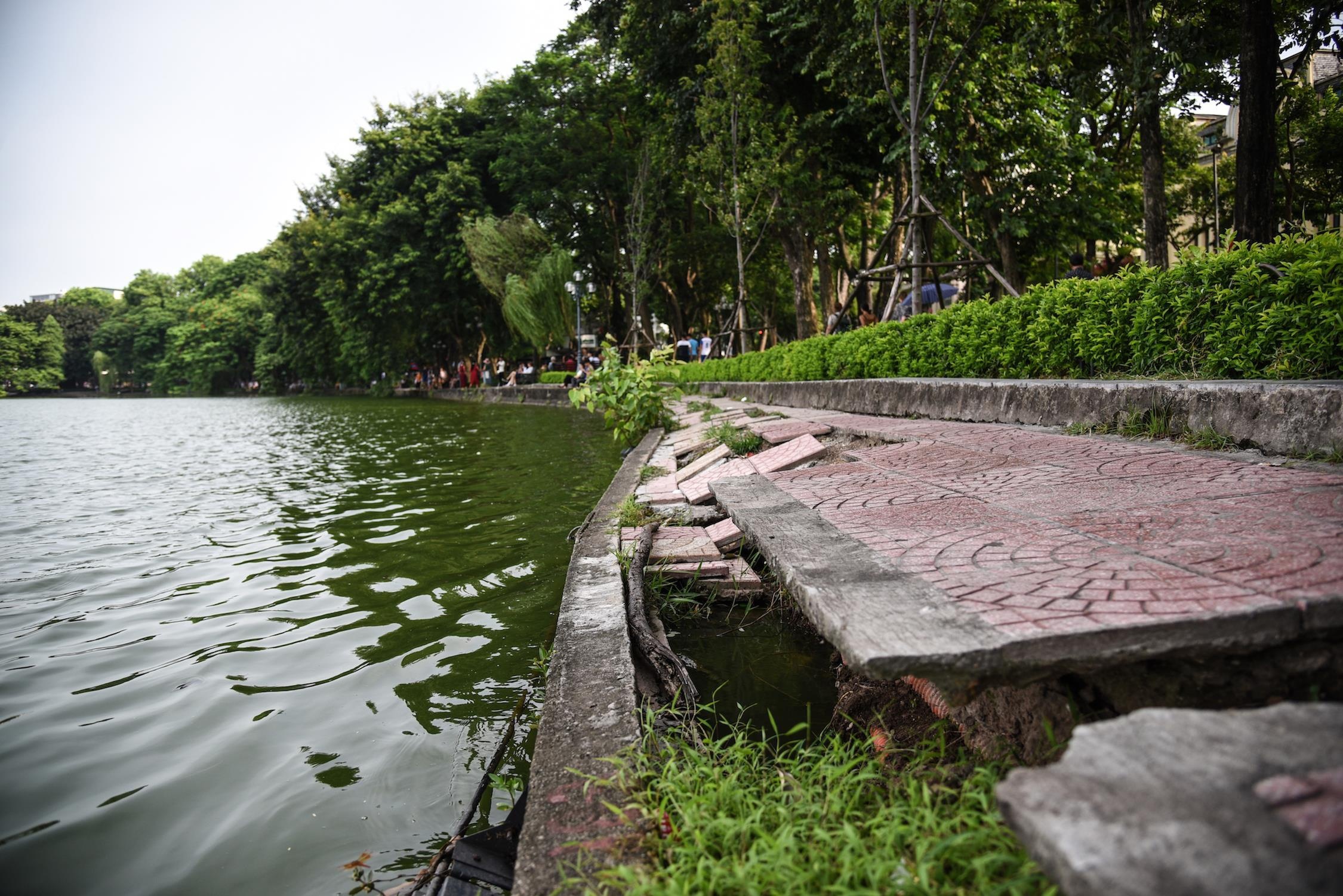Lanh dao Hoan Kiem cam ket giu hien trang ho Guom sau ke lai hinh anh