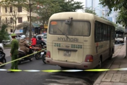 Tai xe chet tren ghe lai ngay giap Tet hinh anh