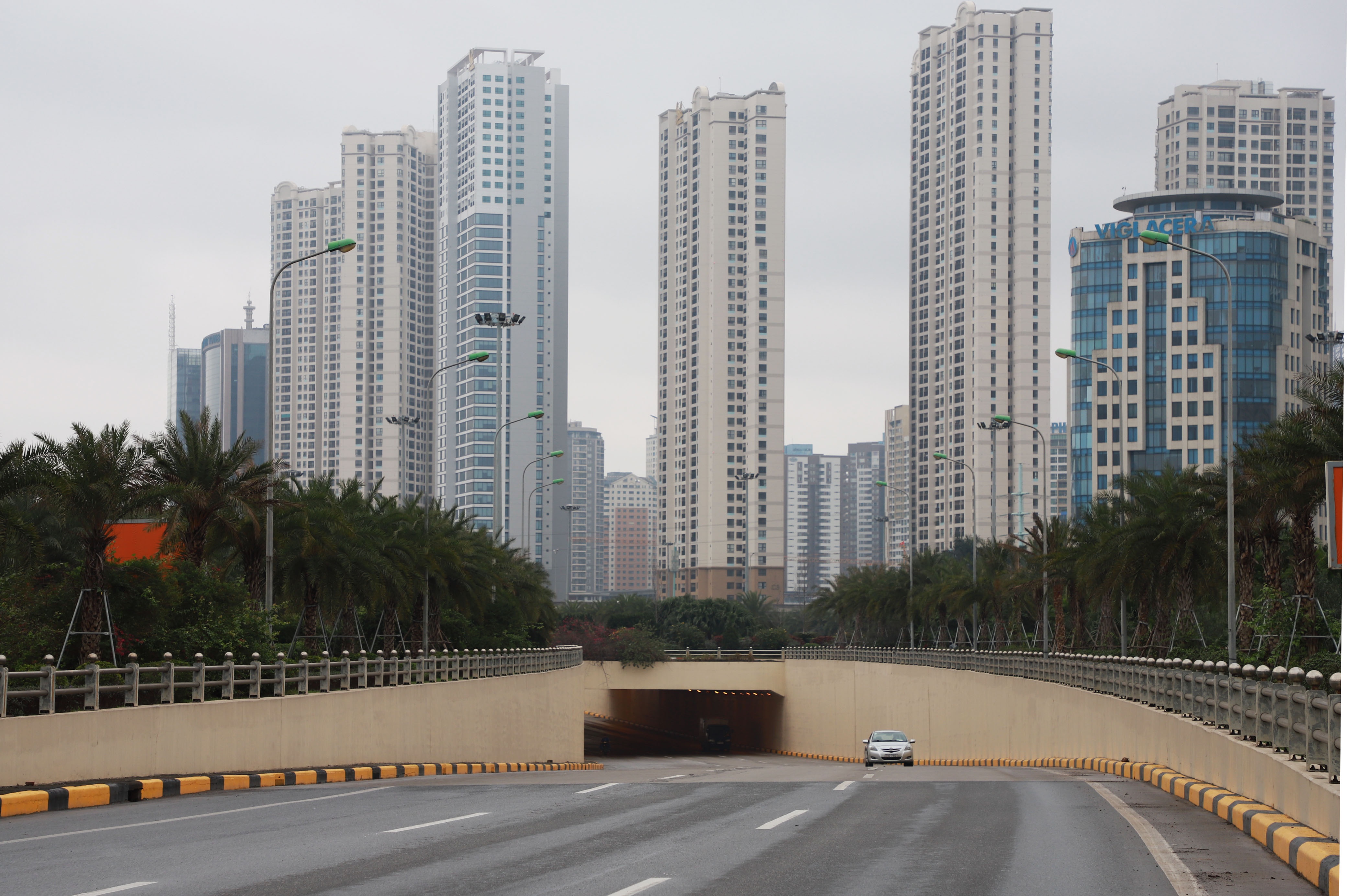 Ha Noi sang 30 Tet anh 1