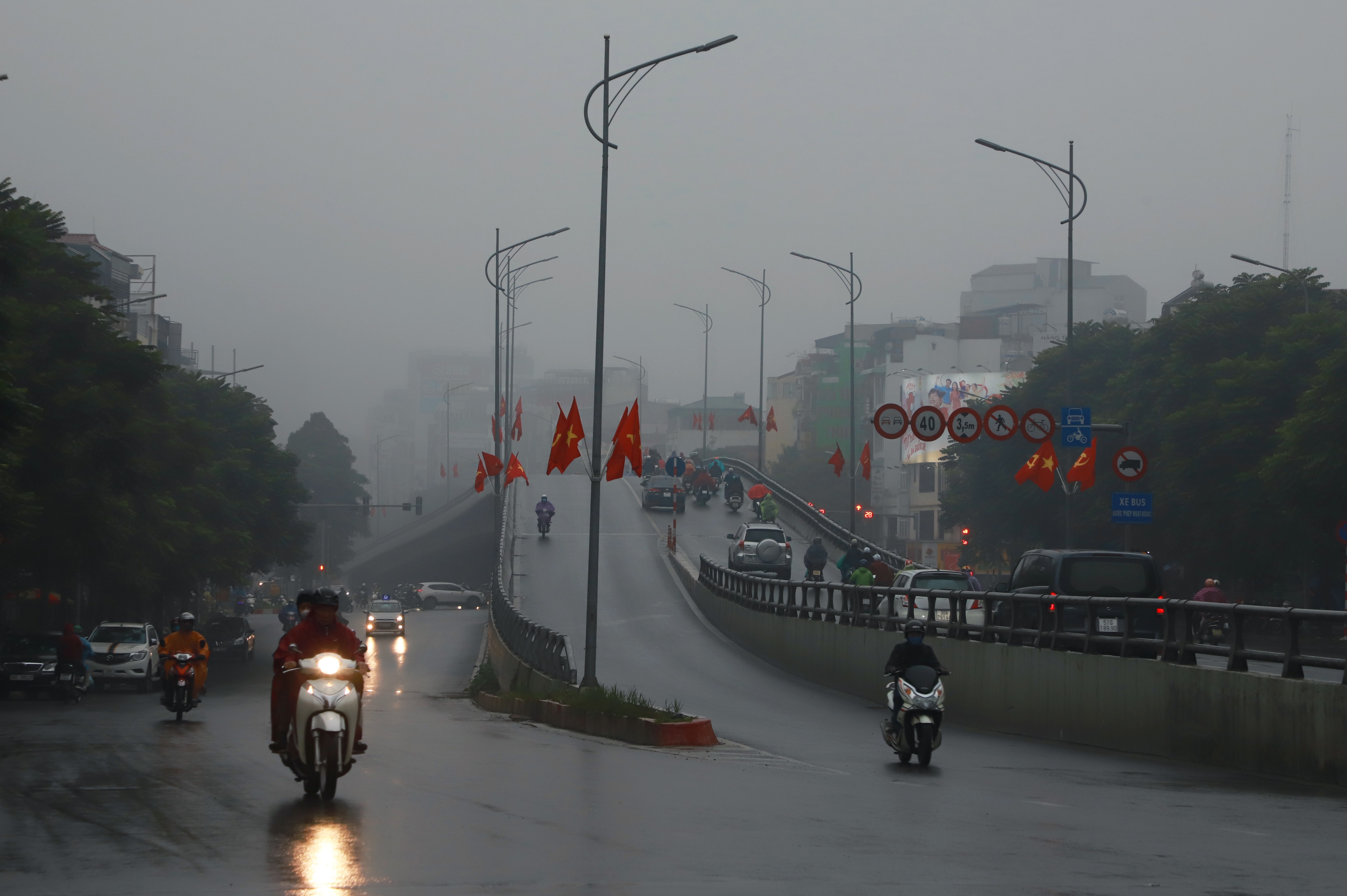 Thoi tiet Ha Noi khien virus phat trien anh 1