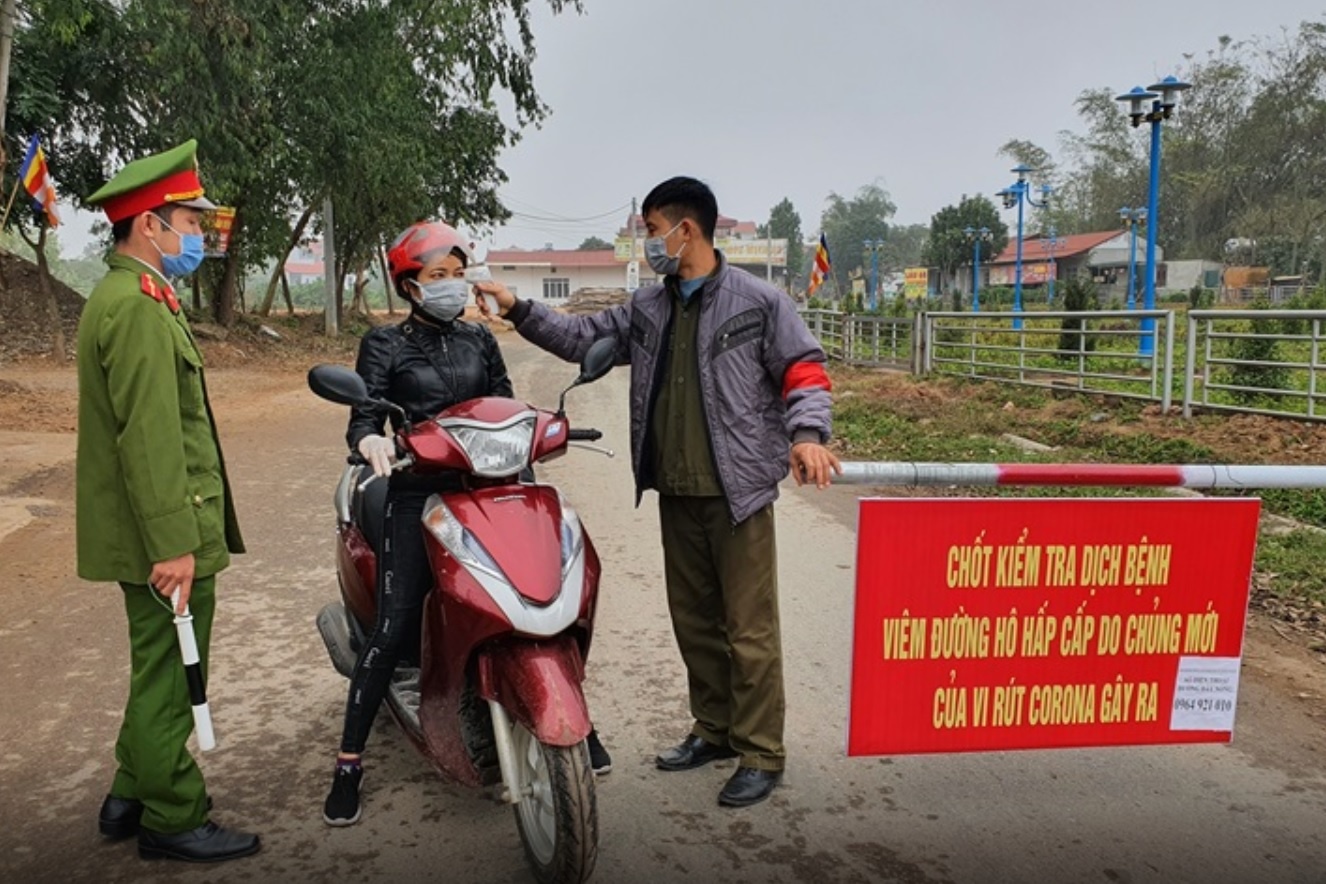 Vinh Phuc co lap xa co 5 nguoi nhiem virus corona hinh anh