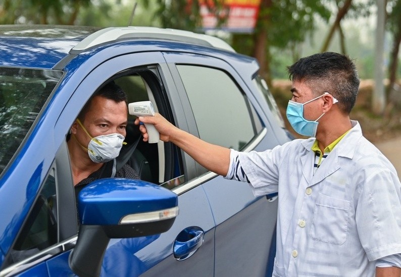 Vinh Phuc phong toa gan 11.000 nguoi o xa Son Loi hinh anh