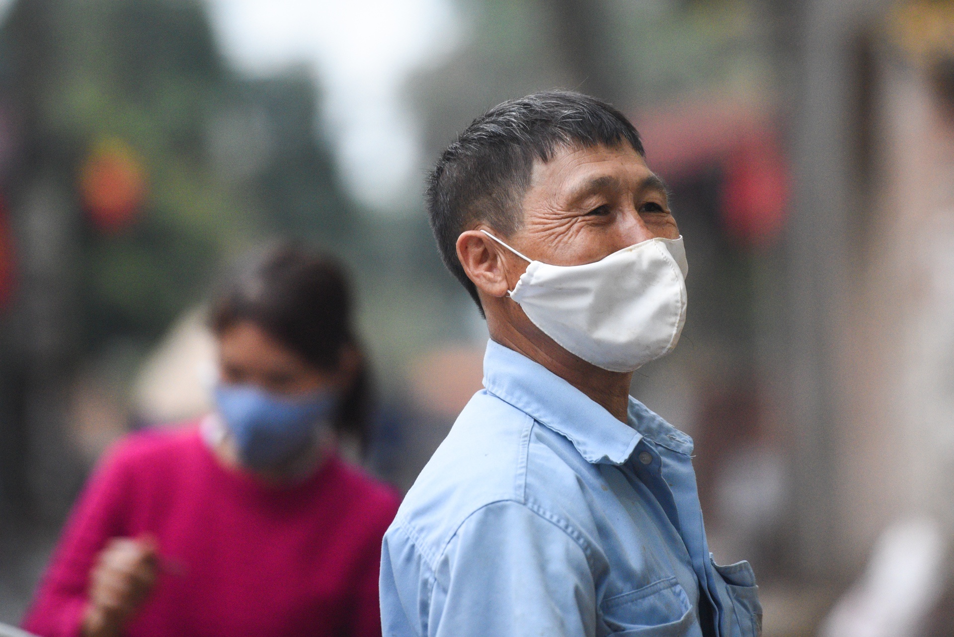 Cham dut hoat dong 12 chot kiem dich Covid-19 o xa Son Loi hinh anh