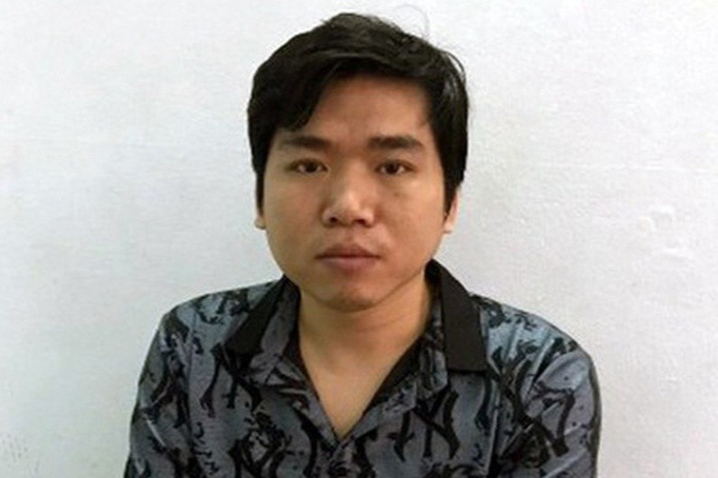 Ke lua ban nhiet ke bi khoi to hinh anh