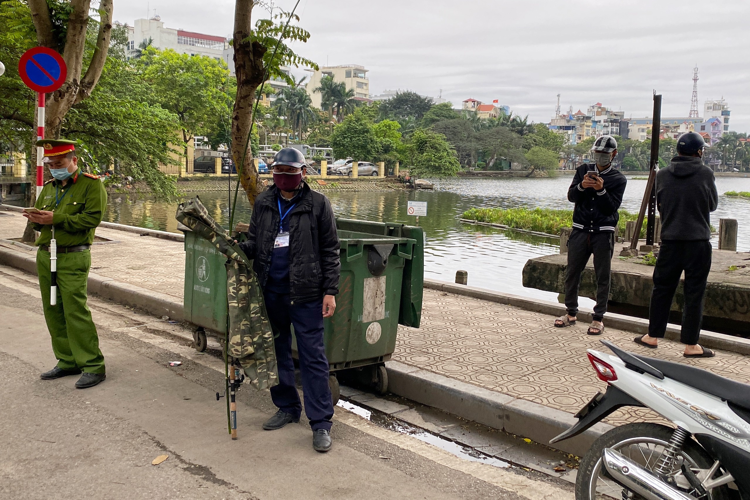 Su dung bong cuoi anh 1