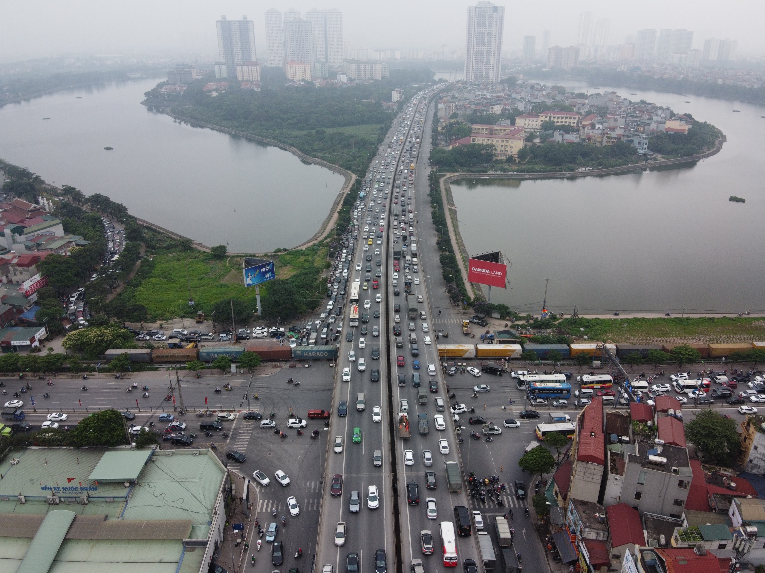 Tac cao toc Phap Van Cau Gie anh 3