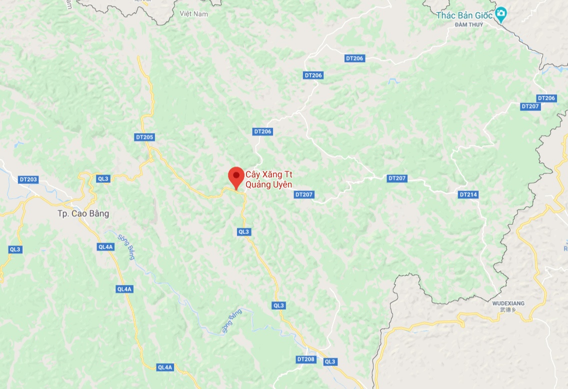 Chay xe tai o cay xang anh 2