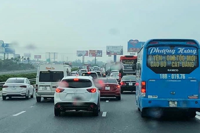 Tac cao toc Phap Van Cau Gie anh 2