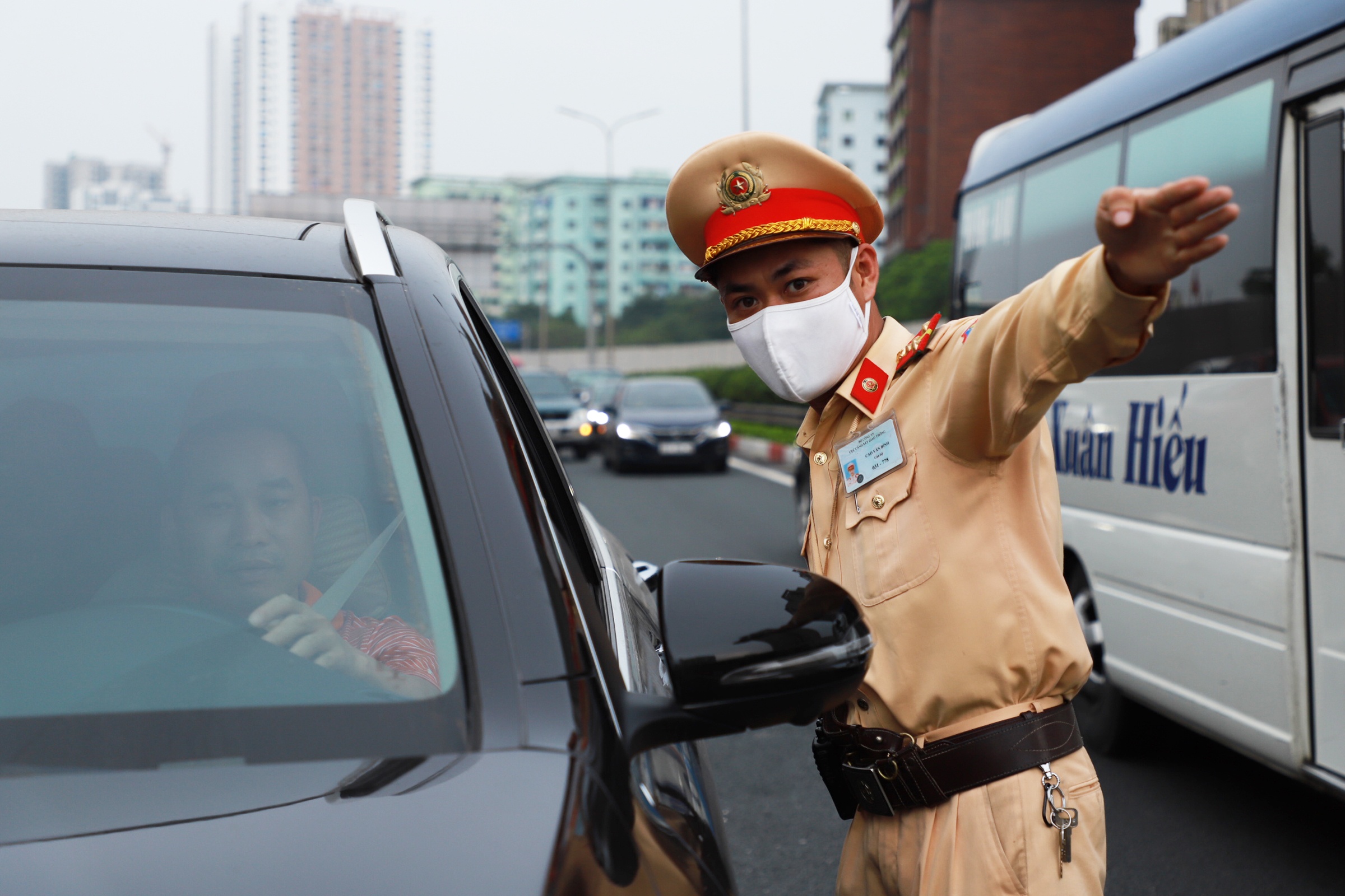 Tong kiem soat phuong tien duong bo anh 1