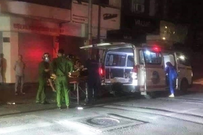 Khoi to thanh nien di xe may dam chet nguoi trong dem hinh anh